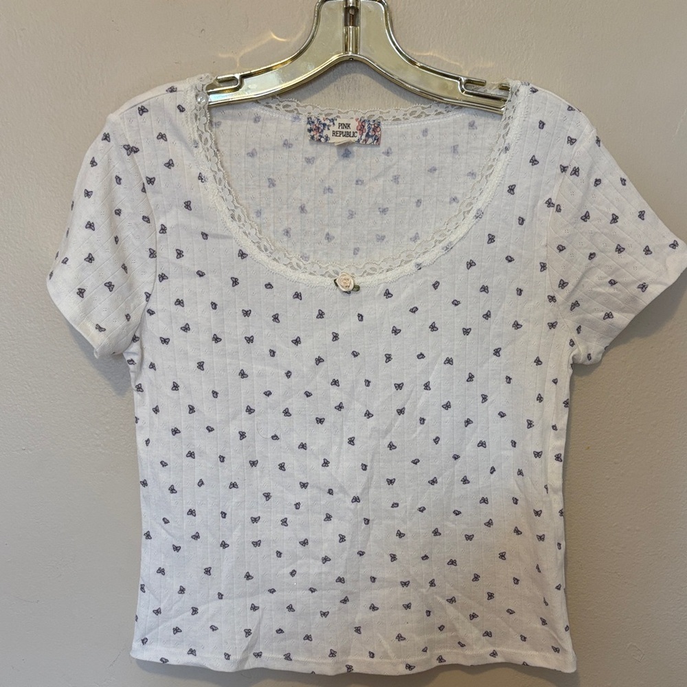Pink Republic White Patterned Lace Trim Tee